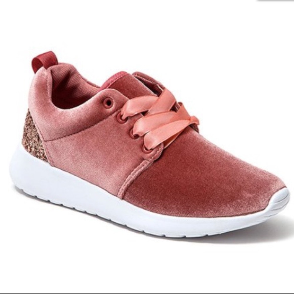 Pink Glitter Accent Lace-up Sneaker